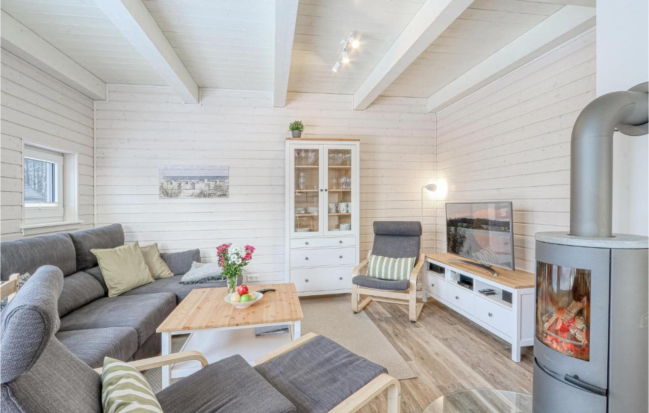 Stunning Home In Krems Ii-Warderbrueck With Sauna Gols Экстерьер фото