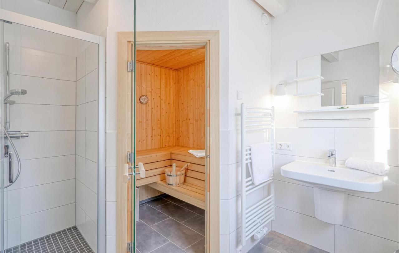 Stunning Home In Krems Ii-Warderbrueck With Sauna Gols Экстерьер фото